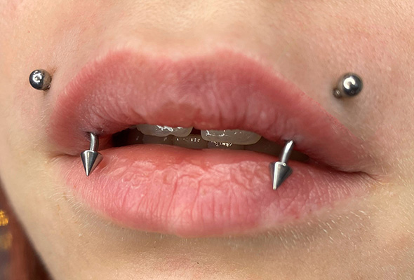 titanium body piercing jewelry curved rings